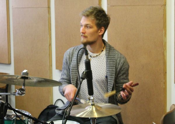 Koncert skupiny Hrozen ze studia Proglasu 