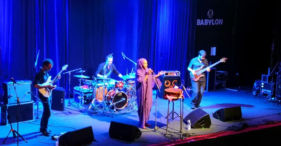 Aziza Brahim, hvězda ze Sahary