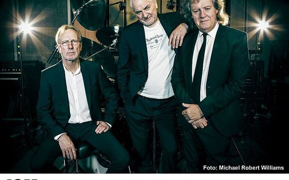 Tři bývalí členové Colossea vystoupí v Praze