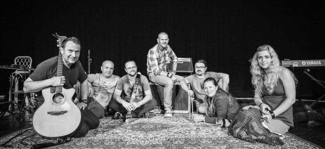 Rozhovor se skupinou Večery v jednom