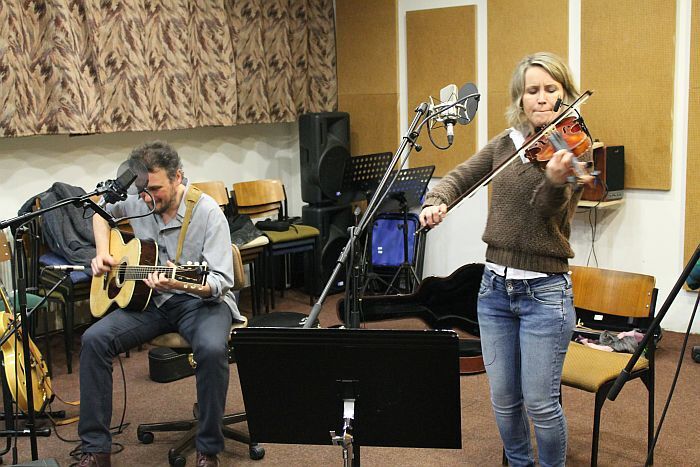 Jitka Šuranská a Petr Uvira živě ze studia