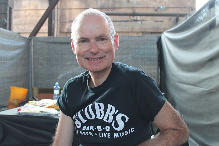 Rozhovor s britským hudebníkem Johnem Parishem