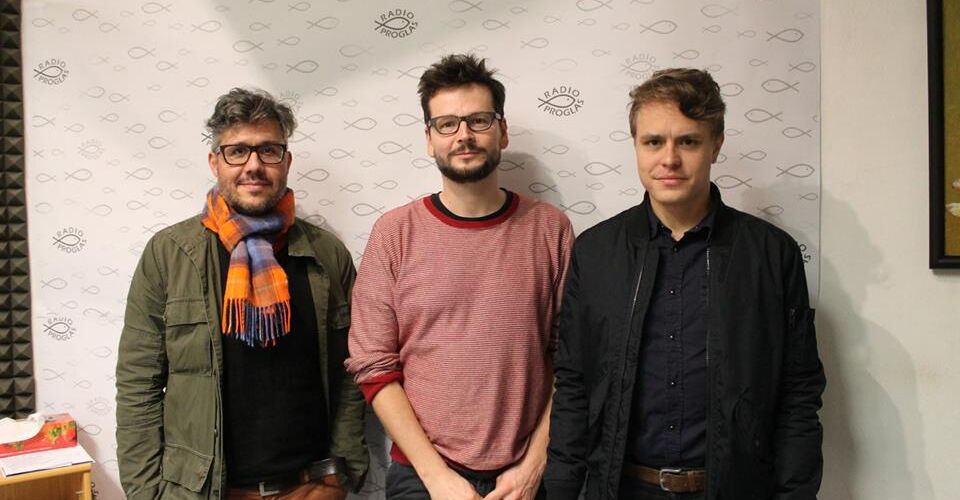 S hudebníkem Floexem a producentem Tomem Hodgem