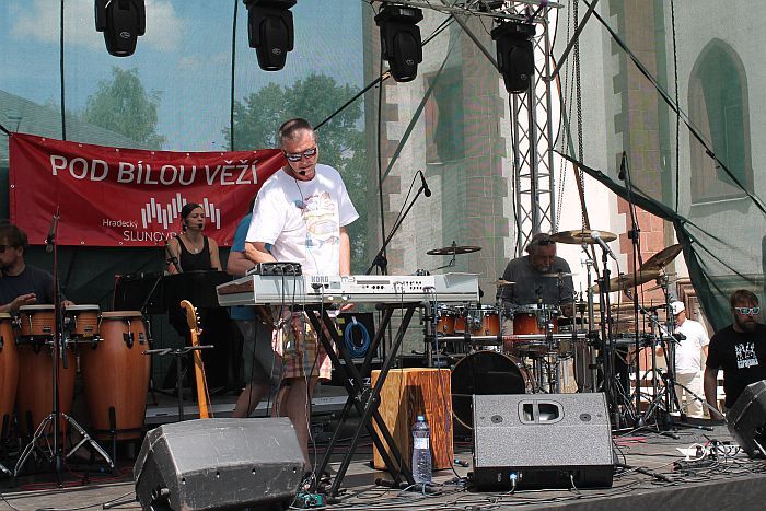 Rozhovor se skupinou Narajama