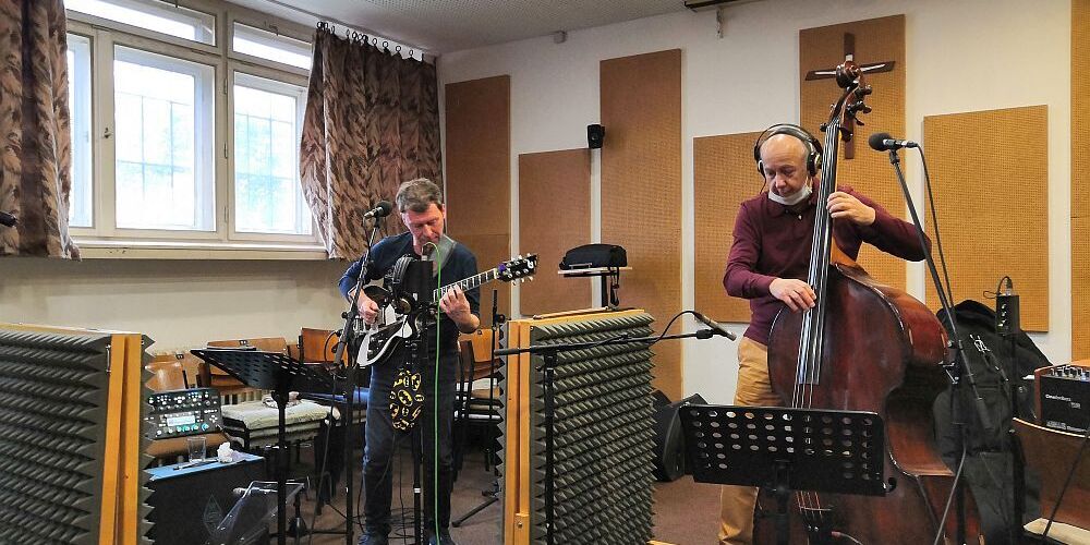 Koncert jazzového Tria KUH ze studia Proglasu