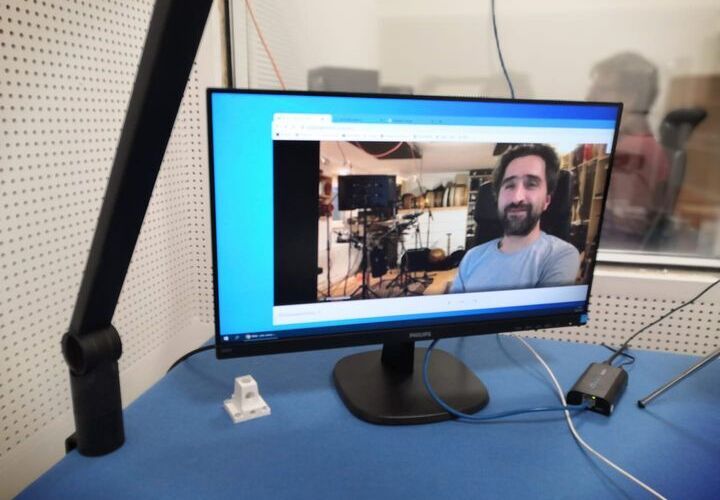 Afra Mussawisade o triu Bará