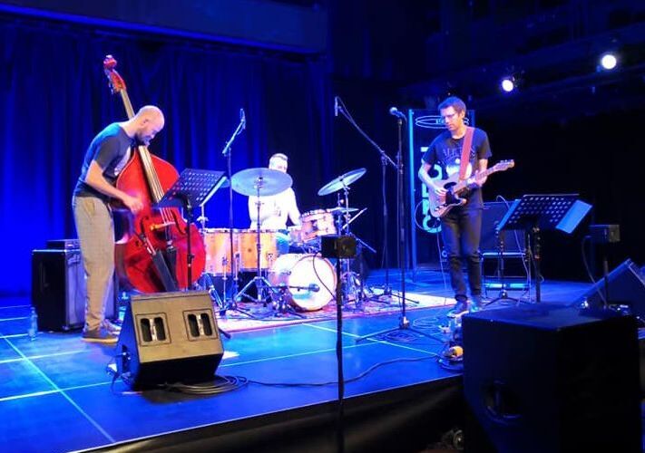 Rozhovor s kytaristou Davidem Dorůžkou