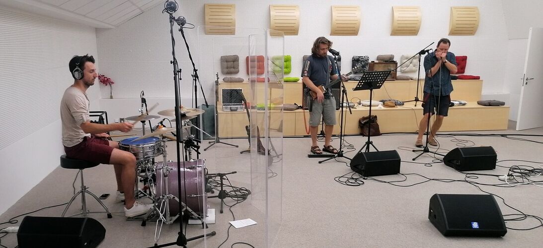 Koncert skupiny The Weathermakers ze studia Proglasu