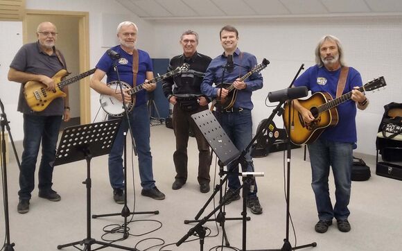 Koncert skupiny Brzdaři ze studia Proglasu