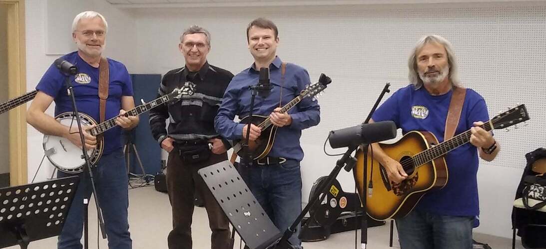 Koncert skupiny Brzdaři ze studia Proglasu