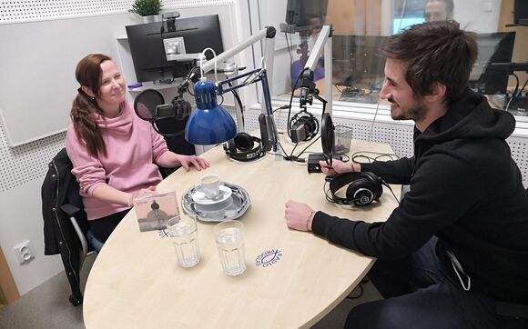 Dokola ticho – s kapelou Bizarre Band