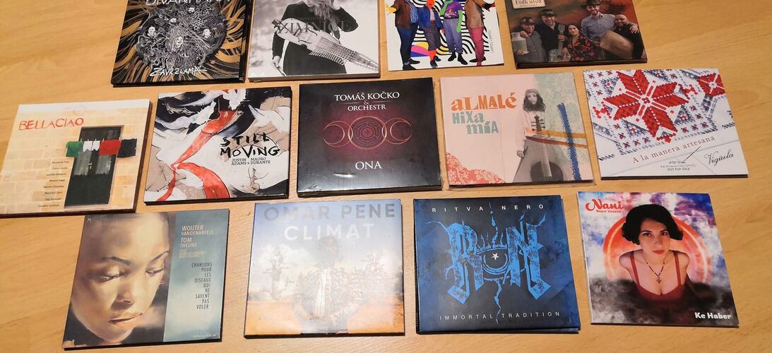 World Music Charts Europe – březen 2022