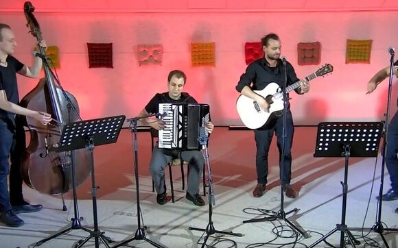 Koncert skupiny Hazafele ze studia Proglasu