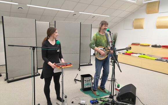 Caine-Mi živě z Koncertního studia Proglasu