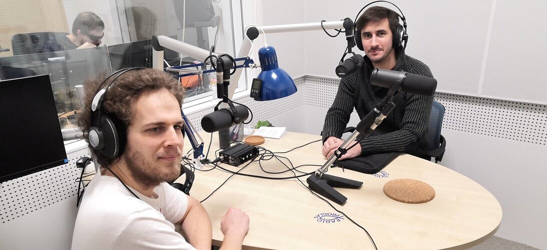 Se skupinou Jay Delver o albu Money Will Burn