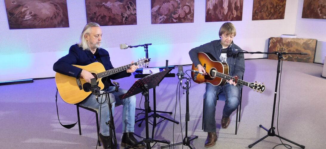 Písně míru a smíru – živě z Koncertního studia