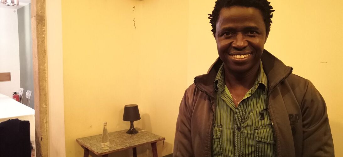 Rozhovor s africkým hudebníkem Kimim Djabatém