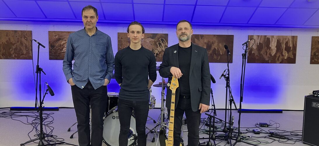 Fuzzy 2102 – koncert ze studia
