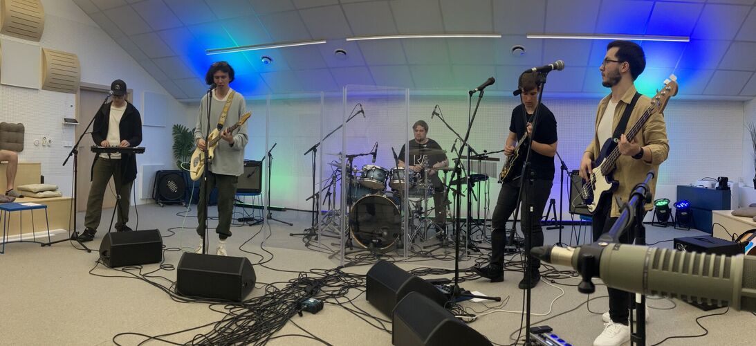 Koncert skupiny Éra ze studia Proglasu