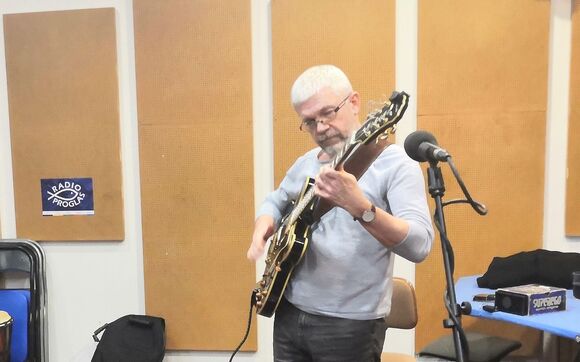 Slovenský kytarista Miloš Železňák