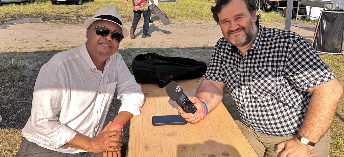 Dur-Dur Band Int. – somálská skupina z Londýna