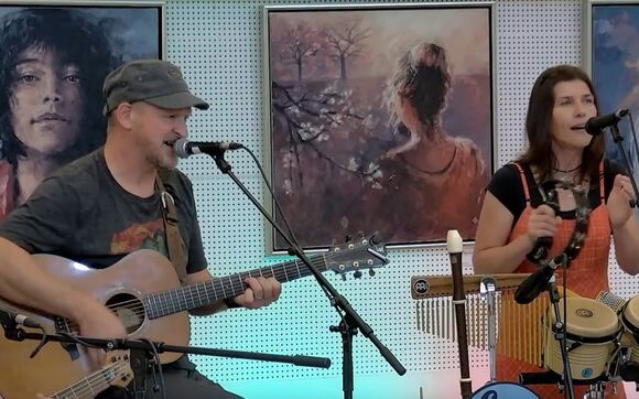 Koncert skupiny ForFolk ze studia Proglasu