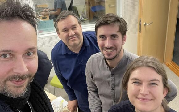 Jak se NÁM líbí – silvestrovský večer se čtyřmi moderátory
