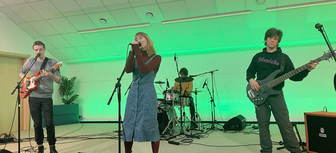 Koncert skupiny Hansen ze studia Proglasu