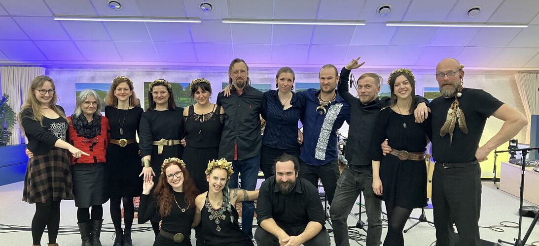 Koncert skupiny Jeden kmen ze studia Proglasu