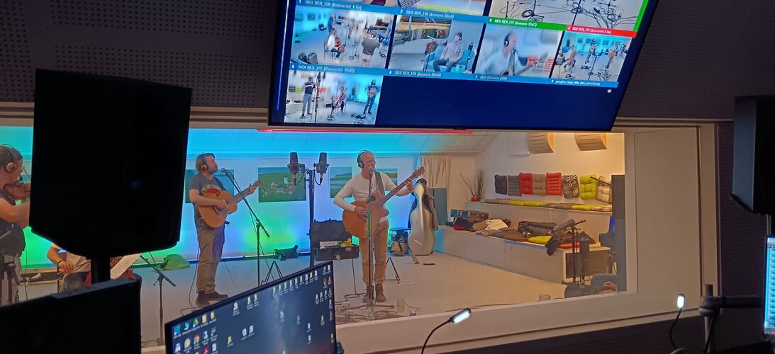 Koncert islandské skupiny Árstíðir ze studia Proglasu