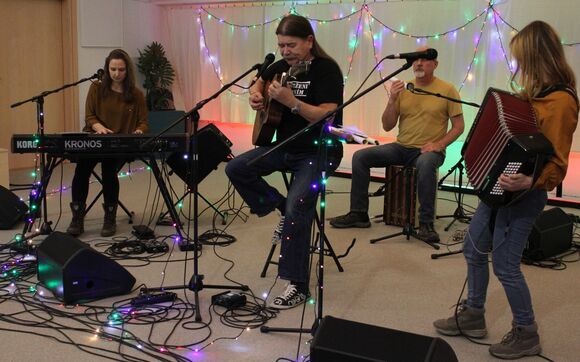 Vánoční koncert skupiny Bokomara ze studia Proglasu