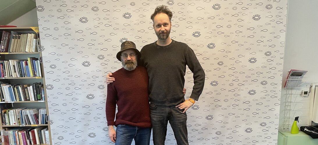 Koncert písničkáře Fousáče ze studia Proglasu