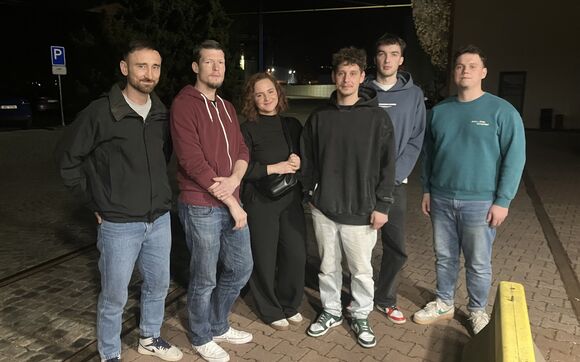 Koncert skupiny Few Flowers ze studia Proglasu