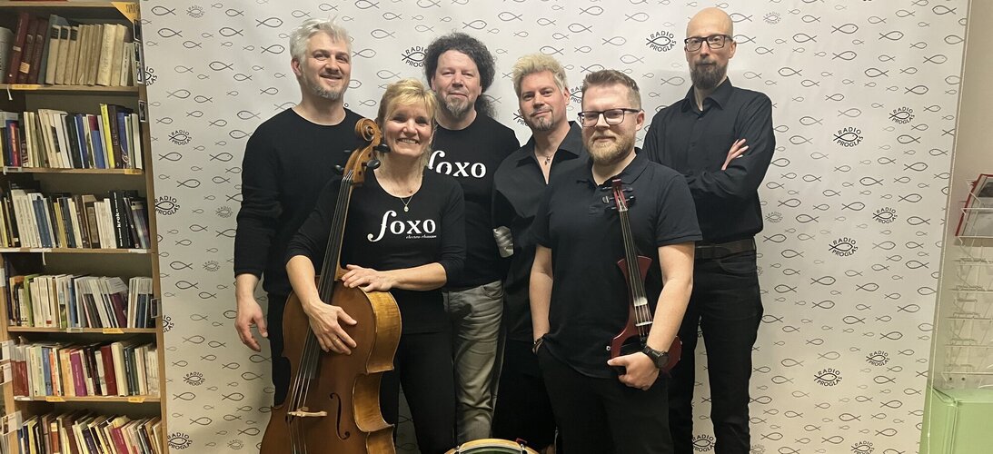 Koncert skupiny FoxO ze studia Proglasu