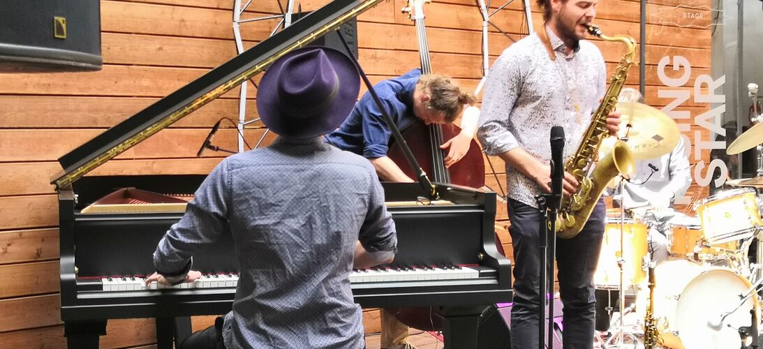 Rozhovor s jazzovou skupinou Purple Is the Color