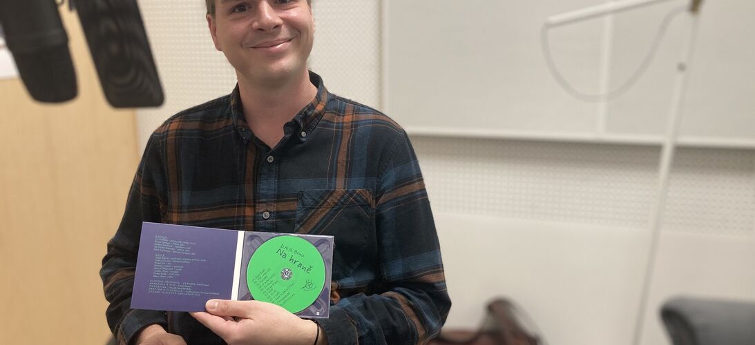 Folková skupina D.N.A. Brno a její album Na hraně