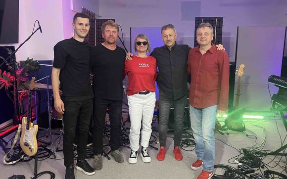 Koncert skupiny WBand ze studia Proglasu