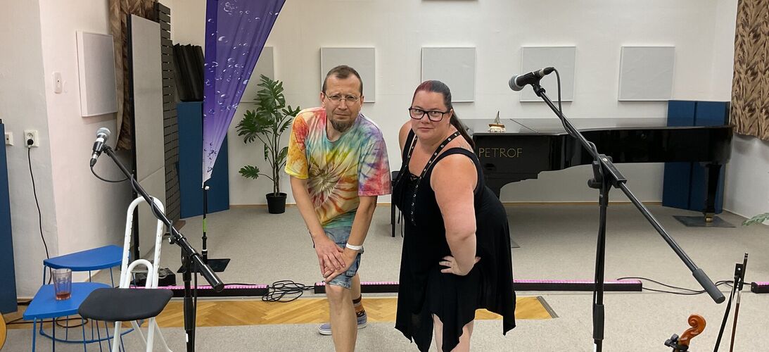 Koncert skupiny Nebeztebe ze studia Proglasu