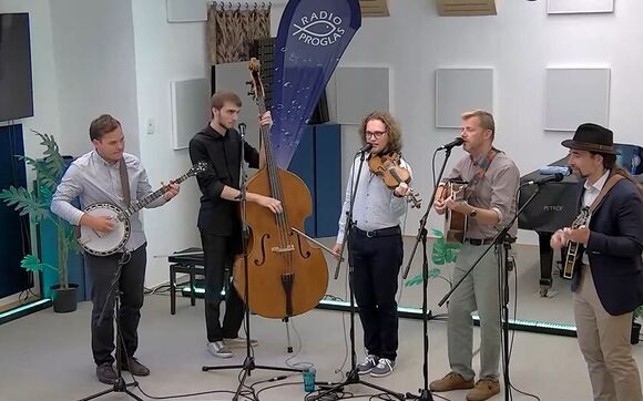 Koncert skupiny Rooster Riders ze studia Proglasu