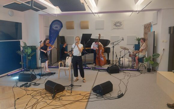 Koncert Terezy Richtrové ze studia Proglasu